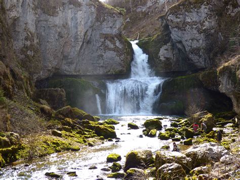 La cascade de la Billaude Le vaudioux Jura Lunetoile Mystères