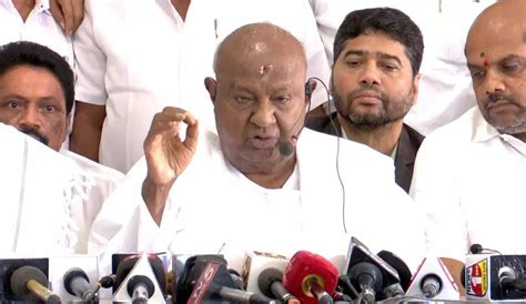 Hd Kumaraswamy Named Jds State President Ibrahim Ousted Deve Gowda