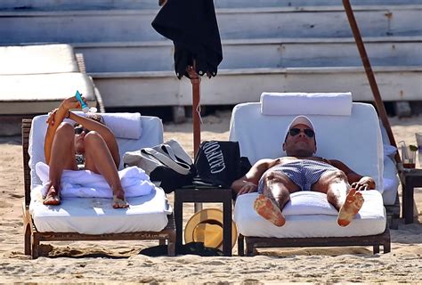 Jessica Alba Wearing A Snow Leopard Print Bikini On A Beach In Mexico Porn Pictures Xxx Photos