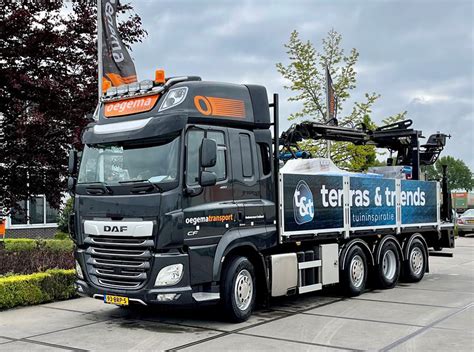 Bijzondere DAF CF FAQ Afgeleverd Aan Oegema Transport