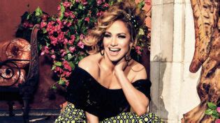 What the Hottest Women Celebrity’s Family Really Thinks About Her - beqzdi7