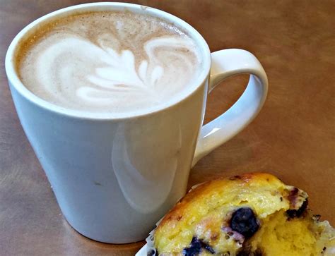 Chicago Coffee Shop Series | Logan Square — Lattes, Life & Luggage