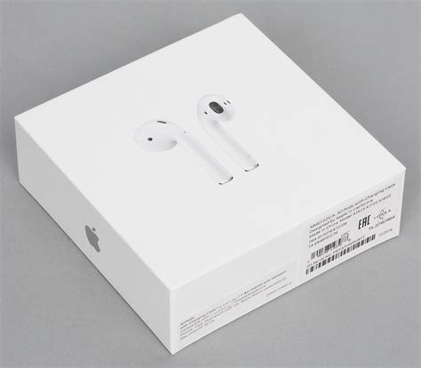 Беспроводные наушники Apple AirPods: