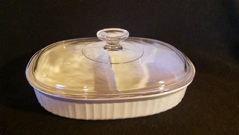 Corning Ware Oval Covered Divided Casserole Dish French White Pattern