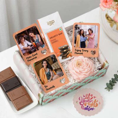 Buy Send Cherished Memories Personalized Hamper Online Igp Jvs