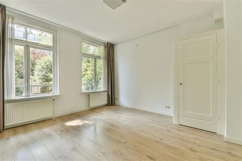 Premium Photo Interior Of Empty Room With Windows And Curtain