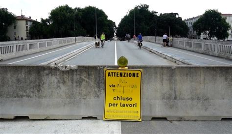 Faenza Dopo L Alluvione Al Via I Lavori Sul Ponte Delle Grazie