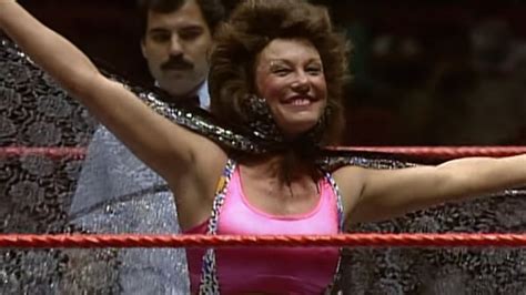 The 12 Most Impactful Female Wrestlers In The History Of WWE Cinemablend