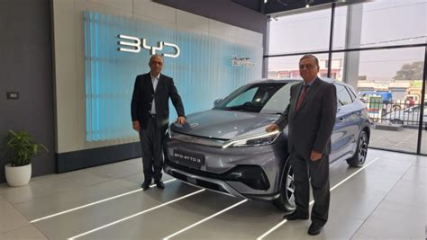 Byd India Opens New Showroom In Lucknow Shifting Gears