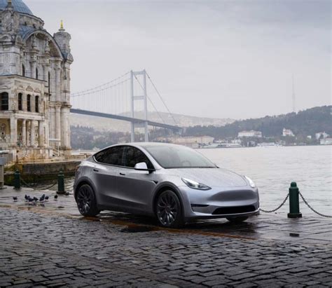 Tesla Augmente Le Prix De La Model Y La PlayStation 5 Slim Et Google