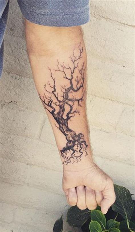 30 Amazing Tree Tattoos for Men - Pulptastic