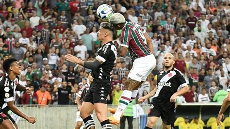 Em clássico emocionante Fluminense e Vasco empatam no Maracanã