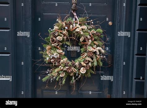 Christmas Reef Door Hi Res Stock Photography And Images Alamy