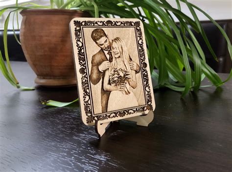 Photo on wood / Engraved wood photo / wedding photo / couples | Etsy