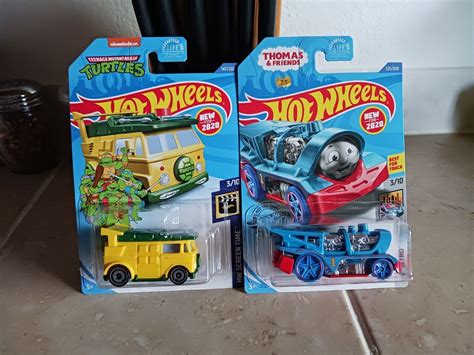Hot Wheels Tmnt Party Wagon And Thomas Friends Lot Of