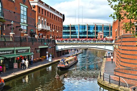 Brindley Place In Birmingham Enjoy Local Theatre And Delicious