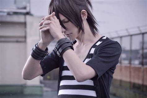 Izumi Miyamura Cosplay | Amazing cosplay, Manga cosplay, Horimiya