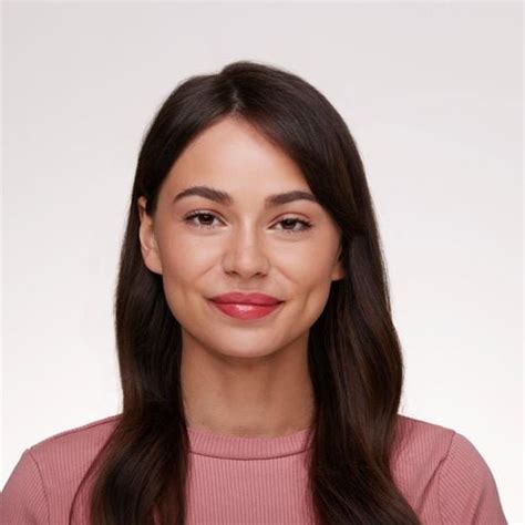 Помада для губ Essence Hydrating Nude Lipstick 3 5 г купити на EVA UA гіпермаркет краси