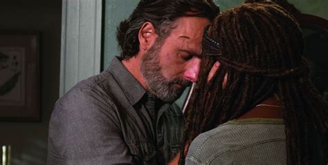 The Walking Dead The Ones Who Live Celebra Romance De Rick Y Michonne Con Nuevo Tráiler Vader