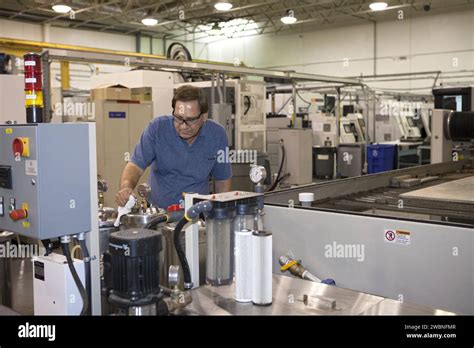 Cap Canaveral Floride Au Centre De Fabrication Pour La Rospatiale