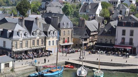 une conference sur lhistoire de saint goustan le port dauray par