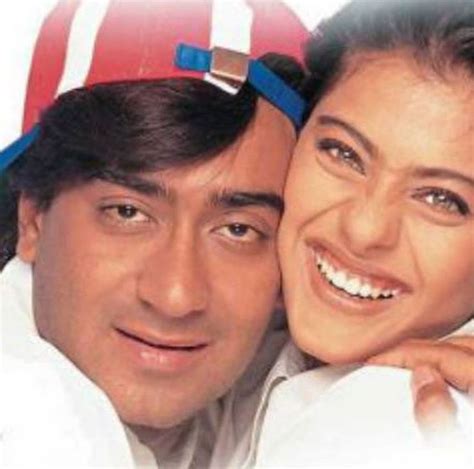 Kajol Had The Best Reaction To Husband Ajay Devgns Kissing Scene In