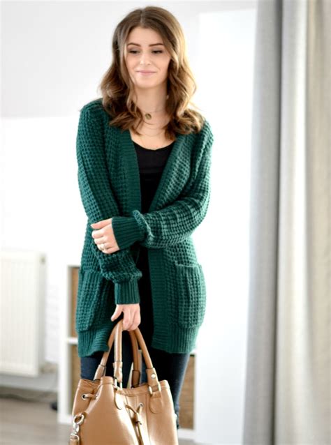 Green Cardigan Outfit What I Wore Green Cardigan Outfit Cardigan Outfits Green Cardigan