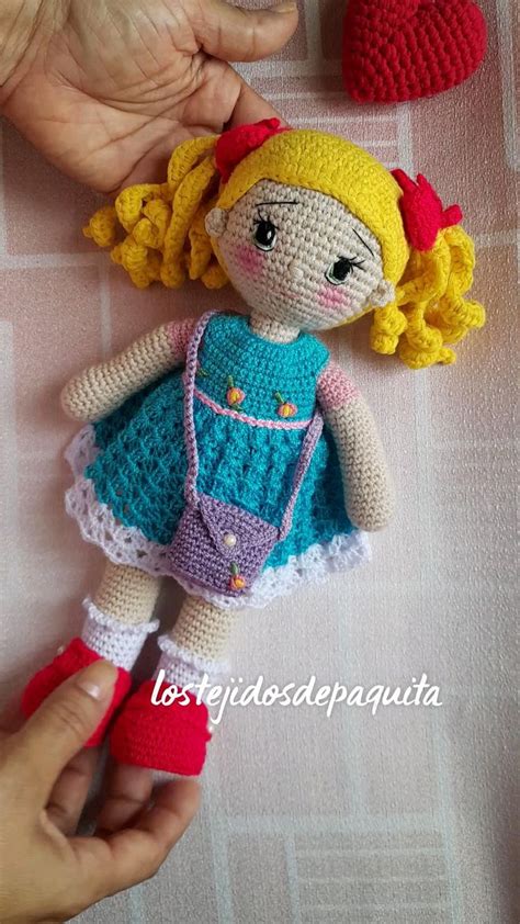 Mu Eca Tejida En La Tecnica De Amigurumi Con Dos Colitas En