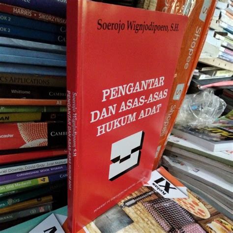 Jual Buku Pengantar Dan Azas Azas Hukum Adat By Soerojo Wignjodipoero