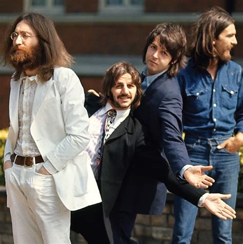 The Beatles Abbey Road Photoshoot - August 8 1969 - Flashbak