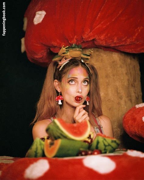 Alexandraqnin Alexandra Skylar Kunin Speed Skater Nude Onlyfans Leaks Fappening