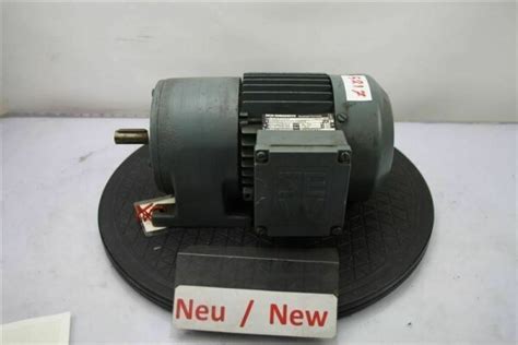 SEW 0 25 Kw 126 Min Getriebemotor R30DT71C4 EURODRIVE Gearbox 250 00