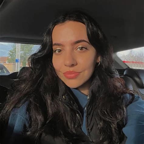 Who Is Amber May Hutton Lifestyle Fashion And Beauty Influencer