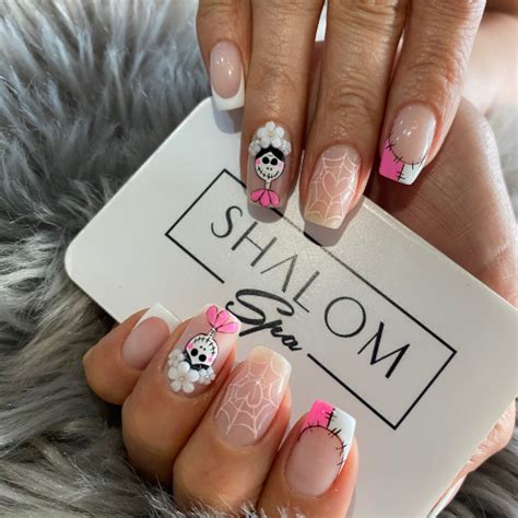 Shalom Spa Manicure pedicure cejas pestañas láser