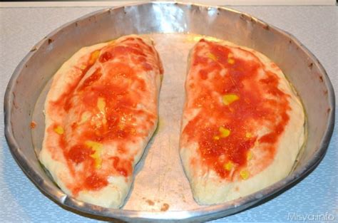 Calzone Napoletano Ricetta Del Calzone Al Forno Di Misya