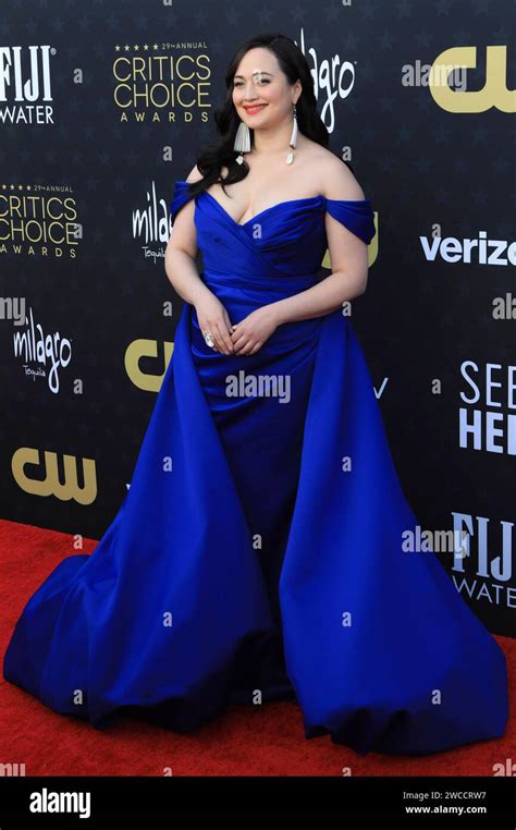 Lily Gladstone Bei Der Verleihung Der 29 Critics Choice Awards Im