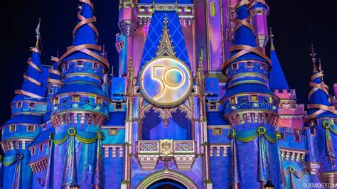 Cinderella Castle Th Anniversary Decor Removal Begins With Giant