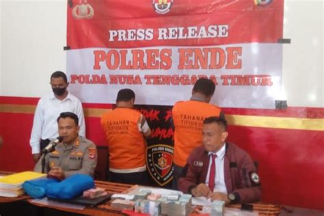 Korupsi Dana Komite Rp Miliar Mantan Kepsek Dan Bendahara Smk Di