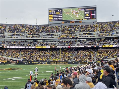 Pin by S Koops on Kinnick Stadium | Iowa hawkeye football, Hawkeye ...