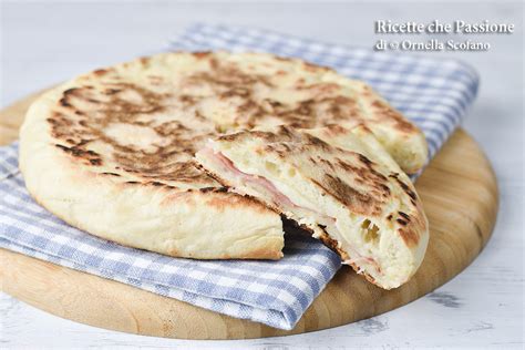 Pane Naan Senza Lievito Allo Yogurt In Padella Ricette Che Passione