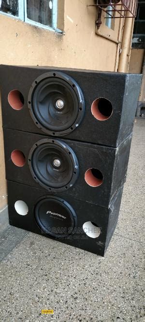 Kenwood And Pioneer 1500W Bass Speakers In Nairobi Central Audio