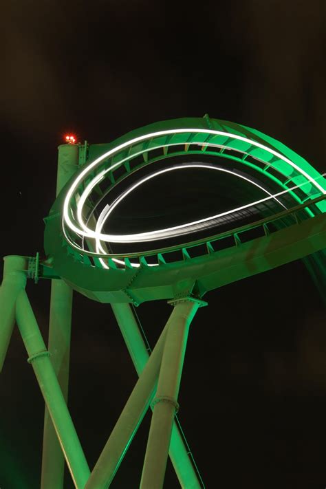 [The Hulk] at [Universal Studios] in Orlando, FL : r/rollercoasters