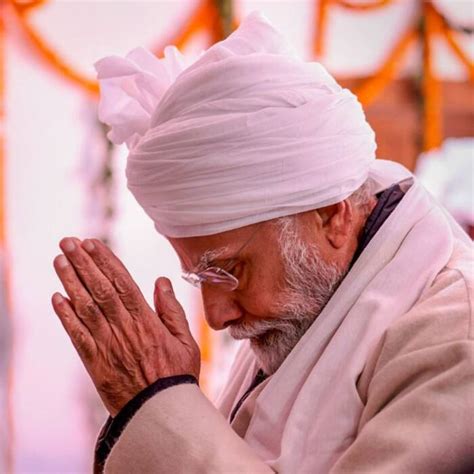 In Pics Pm Modi In Uttarakhand Offers Prayers At Parvati Kund Adi