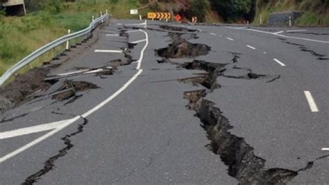 Penyebab Gempa Bumi Dan Cara Penanggulangannya Belajar Mandiri Yuk