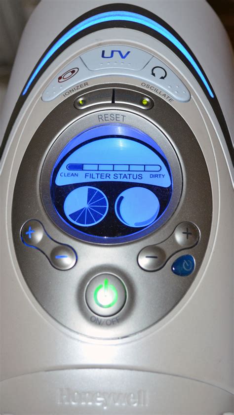 Honeywell HEPAClean Whisper Quiet Air Purifier with UV Light Review – The Gadgeteer