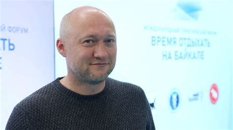Александр Откидач: «Ребята, посмотрите на село! Cело готово!» - YouTube