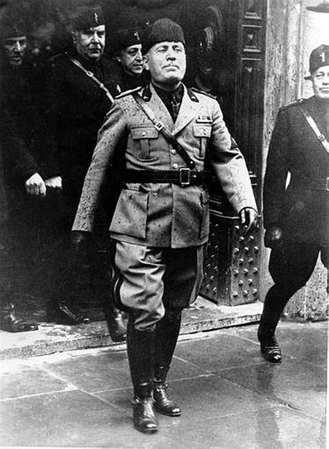 Mussolini Asume El Poder E Instaura El Fascismo El 29 De Octubre De 1922