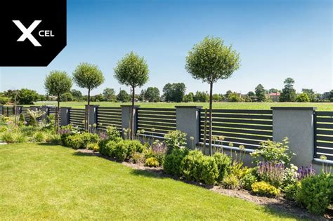 Dark Grey Aluminum Fence Grafitowe Ogrodzenie Aluminiowe Giardino