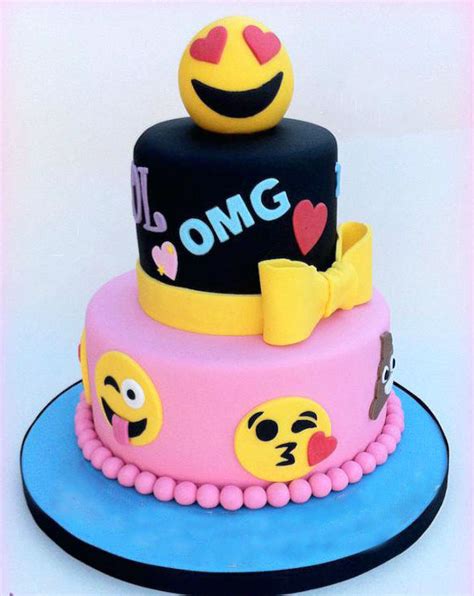 Emoji Birthday Cakes For Girls