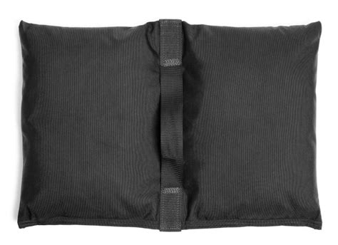 Filled Heavy Duty Saddle Sandbag 25lb Black